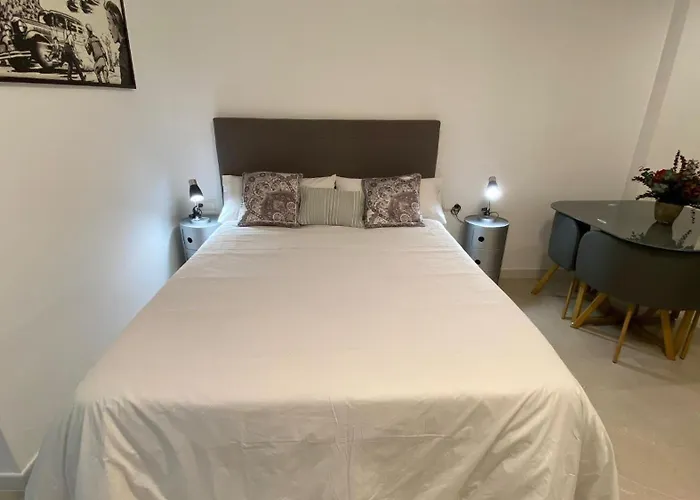 Apartment In City Center